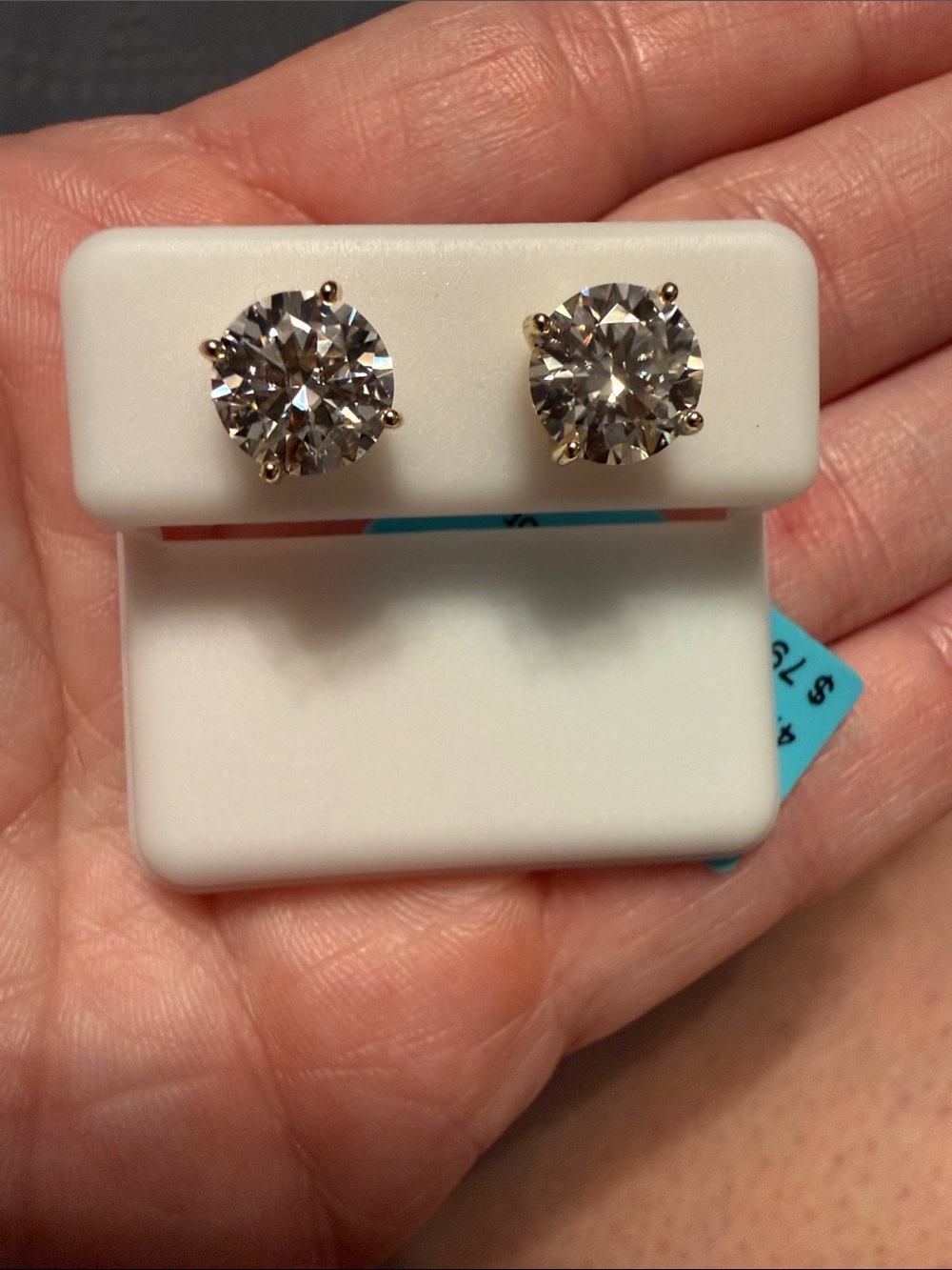 Classic 4 CT Moissanite Stud Earrings in Gold Setting